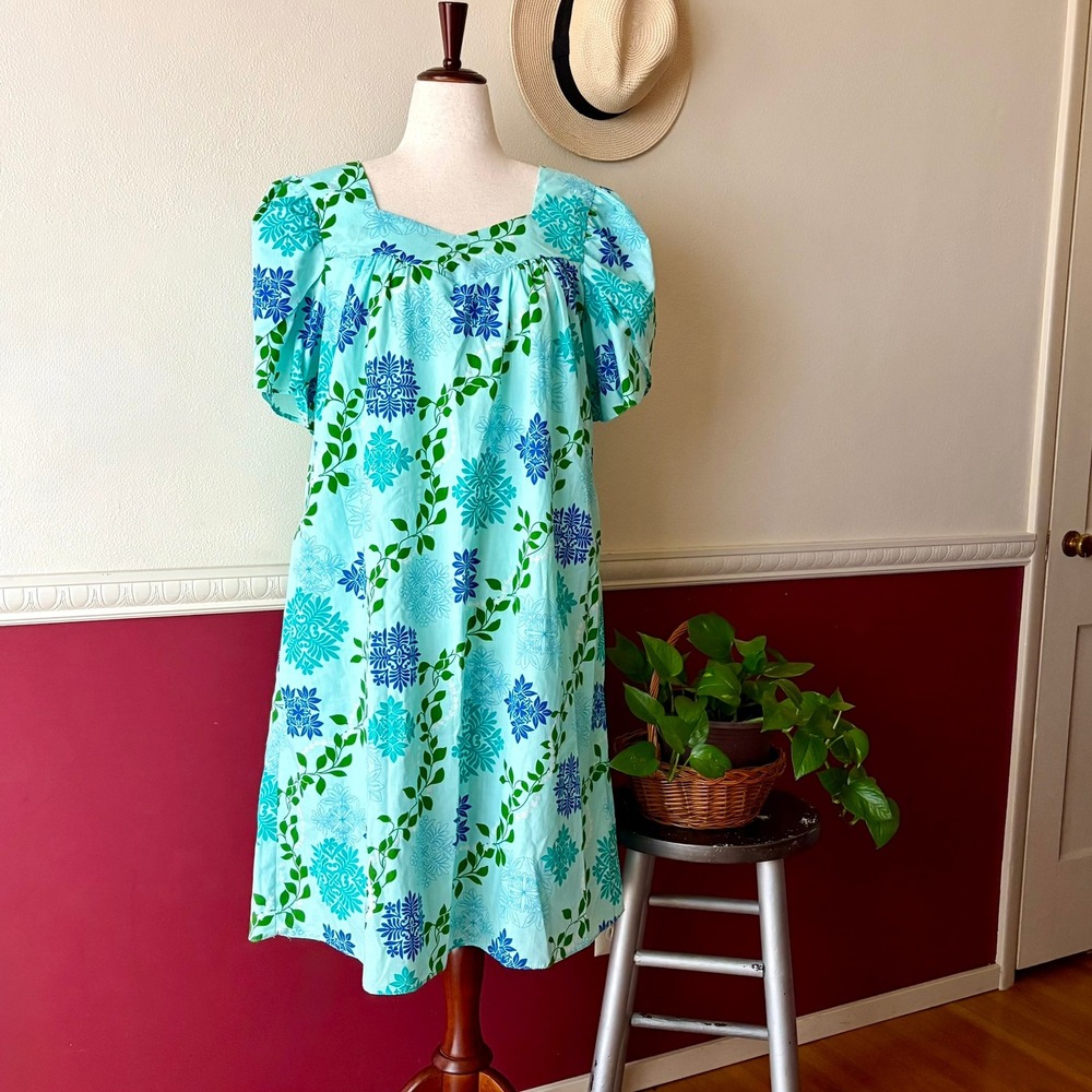 Vintage 60s Made in Hawaii Muumuu Dress Aqua Blue Green XL Tulip Sleeve Pocket